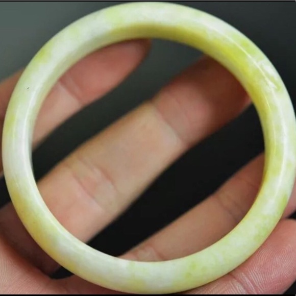 Jade Jewelry - Real Jade "Lantian" Bangle Bracelet 59MM